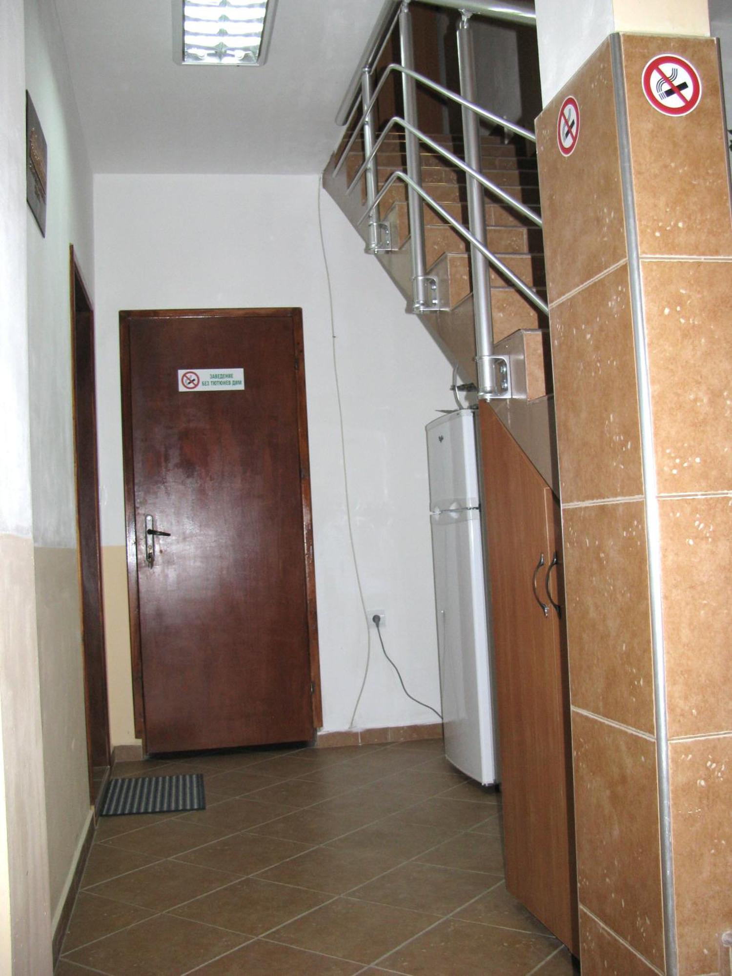 Guest House Familia Samovodene Eksteriør billede